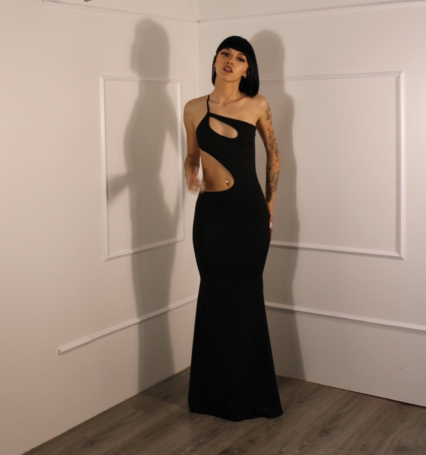 MIDNIGHT SIREN GOWN