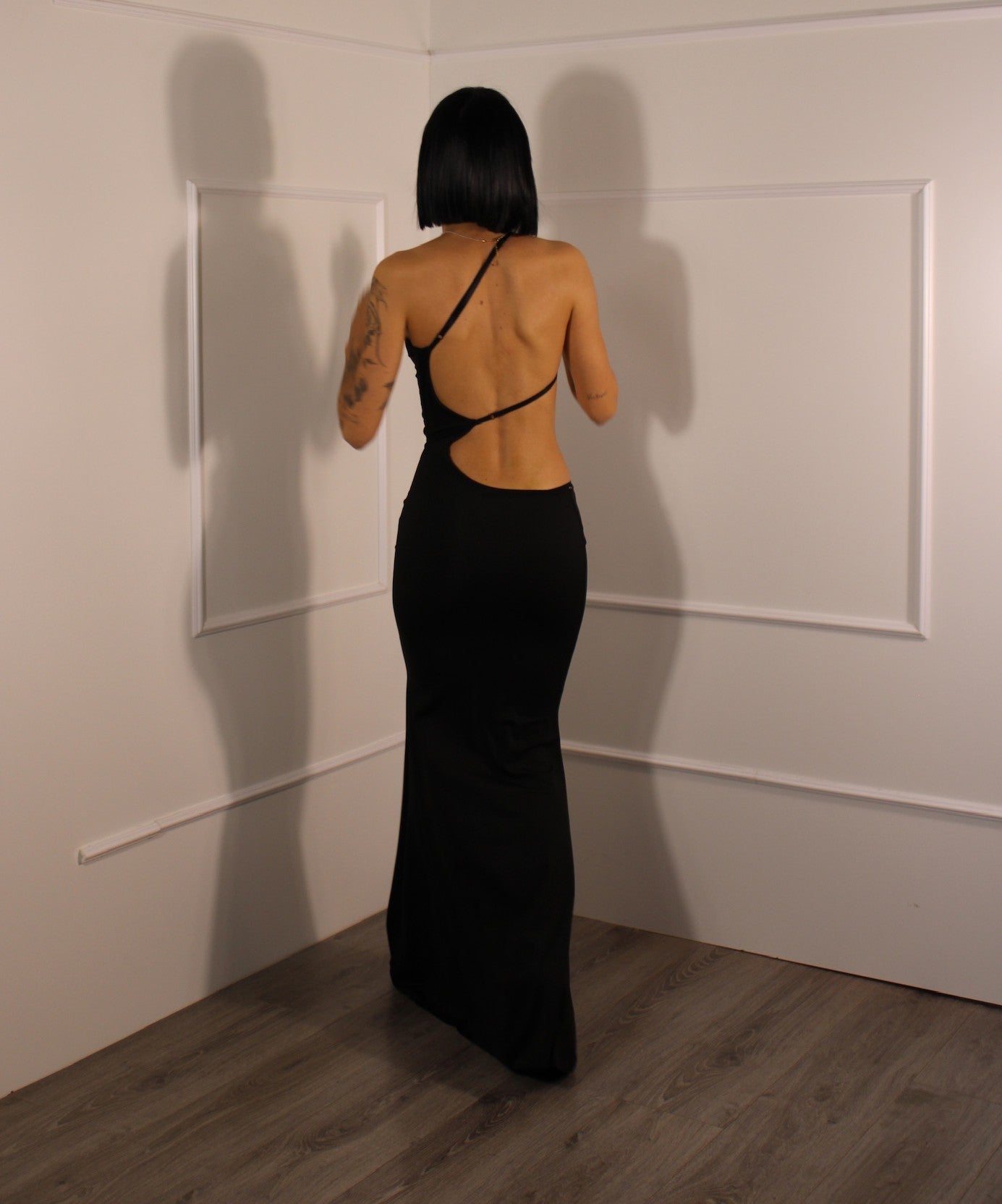 MIDNIGHT SIREN GOWN