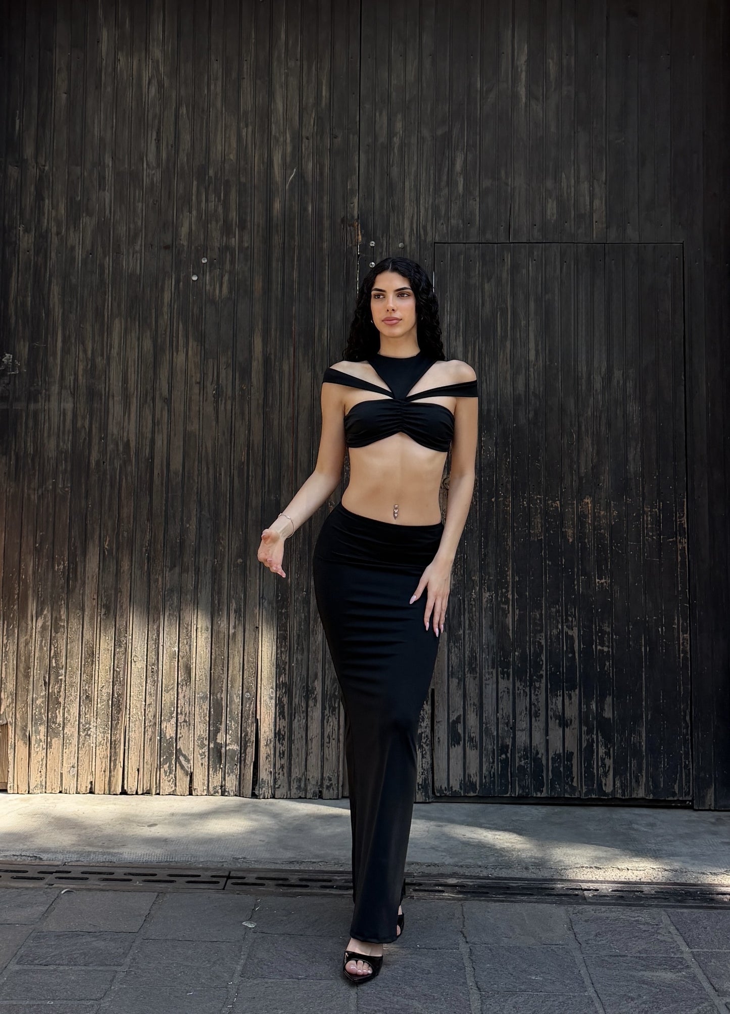COMPLETO BLACK DESIRE